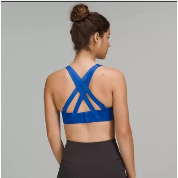 Lululemon sports bra - Picture 4 of 8